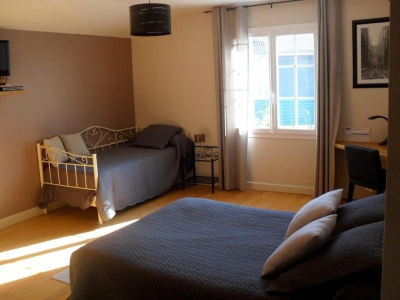 Bed and Breakfast Au Saint-Amand Poissons Exterior foto