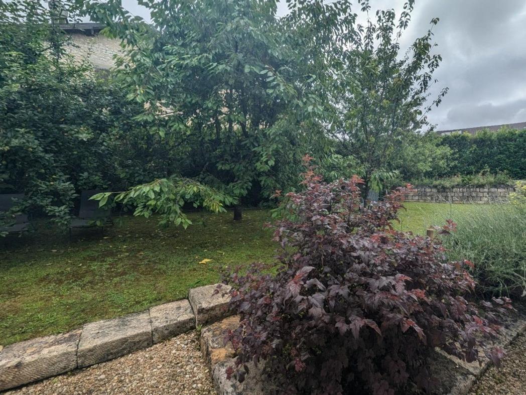 Bed and Breakfast Au Saint-Amand Poissons Exterior foto